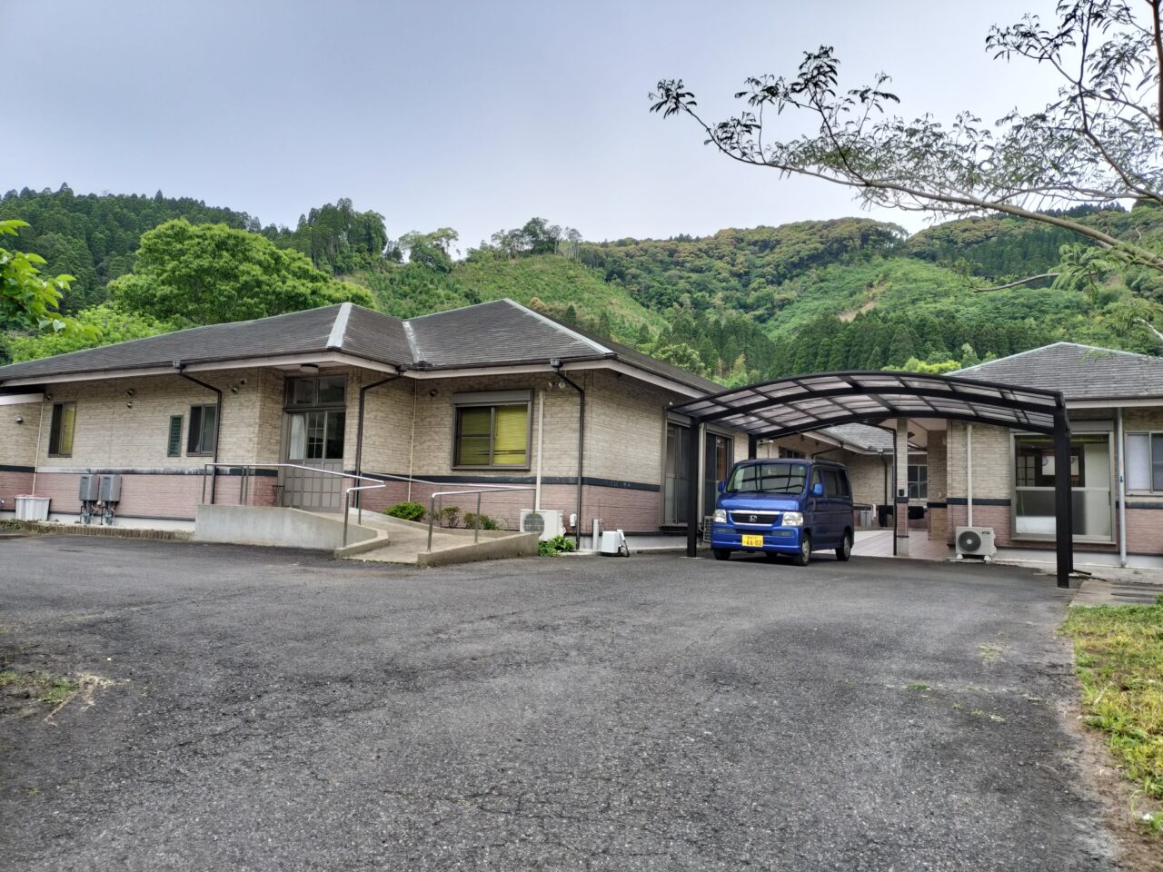 いちょうハウス全景